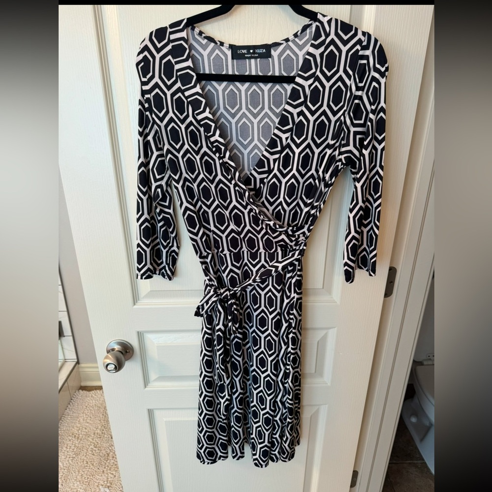 Love, Kuza Venechia essential wrap dress